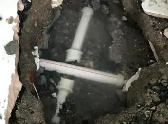 永兴阳台漏水维修公司为您分享楼上楼下漏水怎么处理