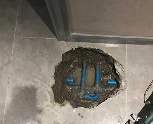 永兴阳台漏水维修公司分享下暖气管道漏水的原因有哪些